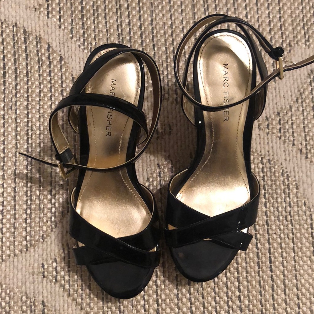 Black Marc Fisher Platform Sandals